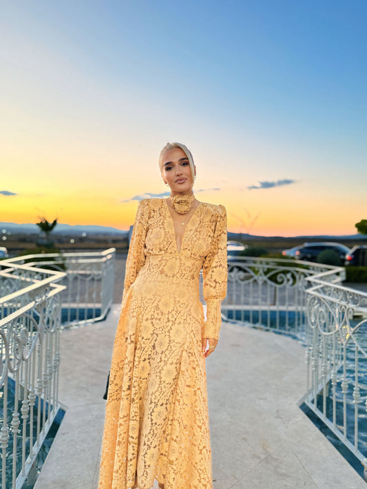 Robe midi en dentelle